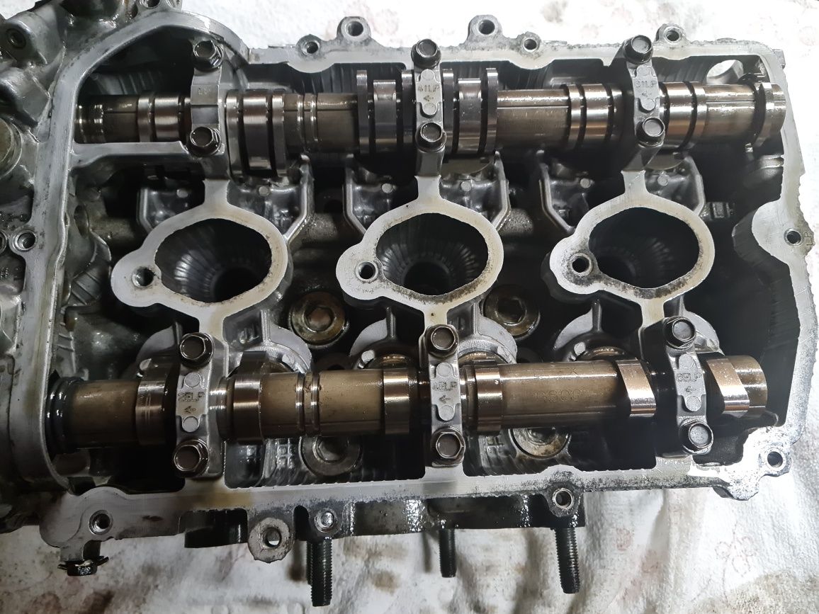 Głowica , wałki rozrządu, subaru 3.0 h6 , ez30d, ez30r,