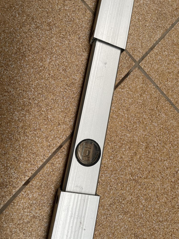 Poziomica aluminiowa rozsuwana