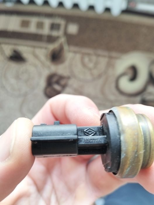 Продам датчик температури