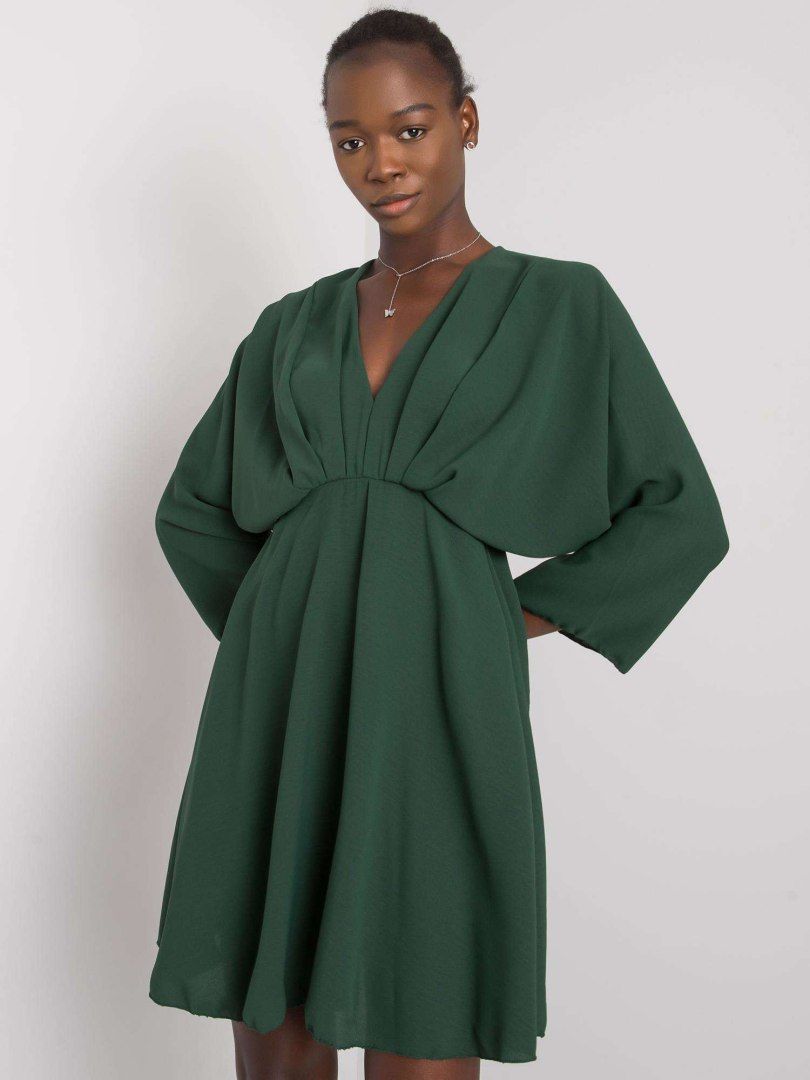 Sukienka Zayna ciemno zielona z szerokim rękawem