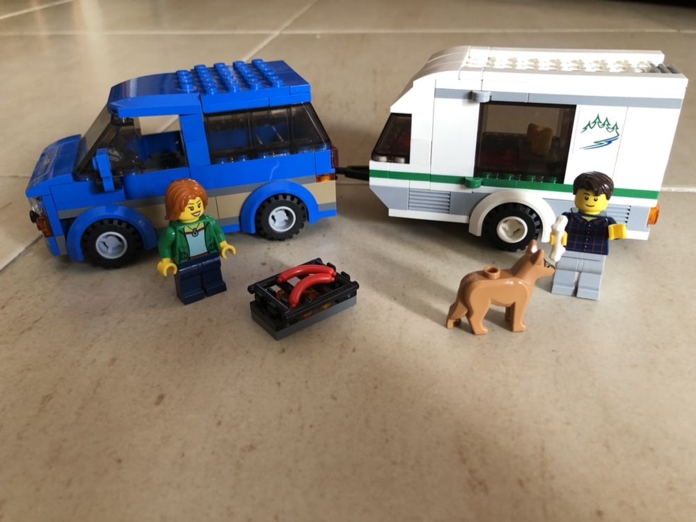 Lego Van y Caravan