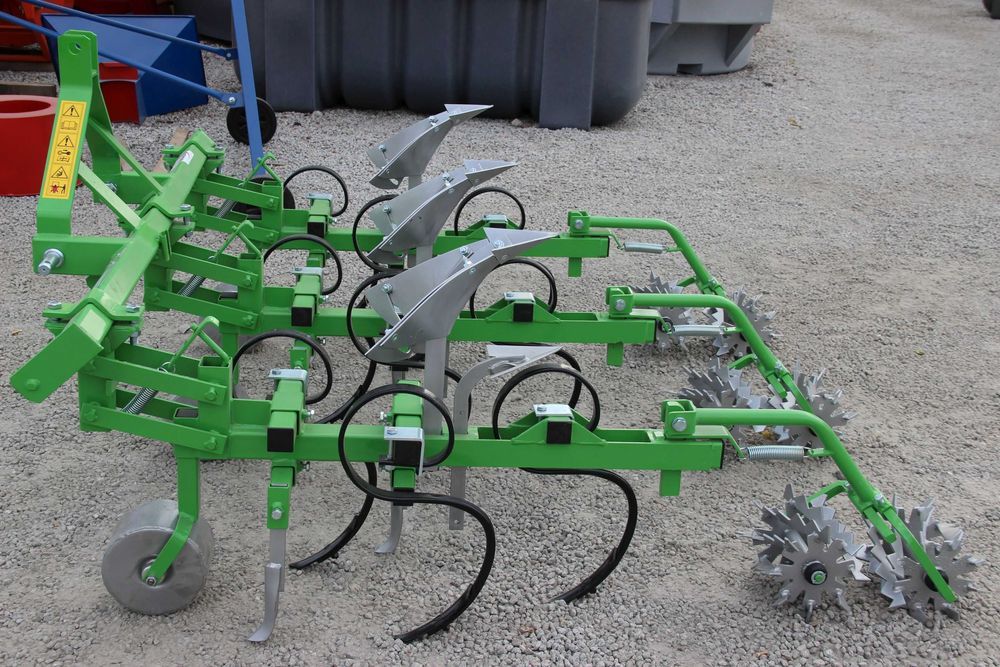 Pielnik obsypnik Norma Pielniko-obsypnik Bomet NOWOŚĆ z wałkami