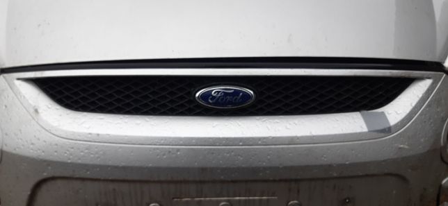 Ford s max atrapa znaczek