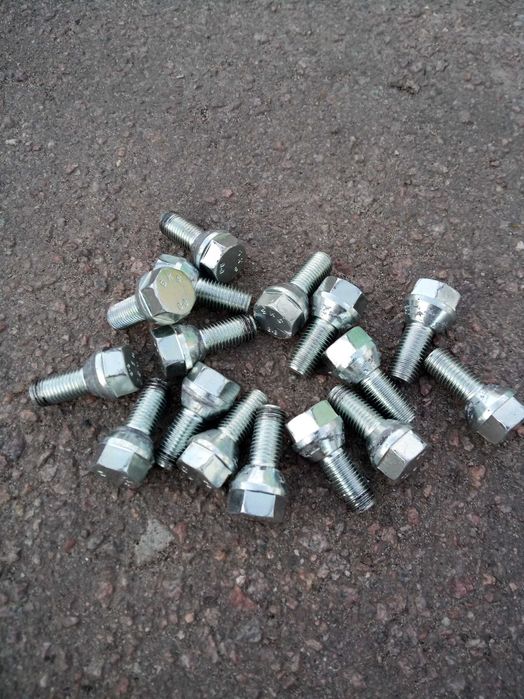 Болт колісний конусний M12x1,5х25 16 штук для литих дисків іномарок