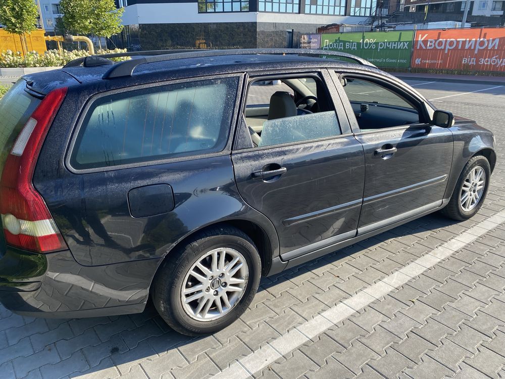 Продам Volvo v50 1.6 D