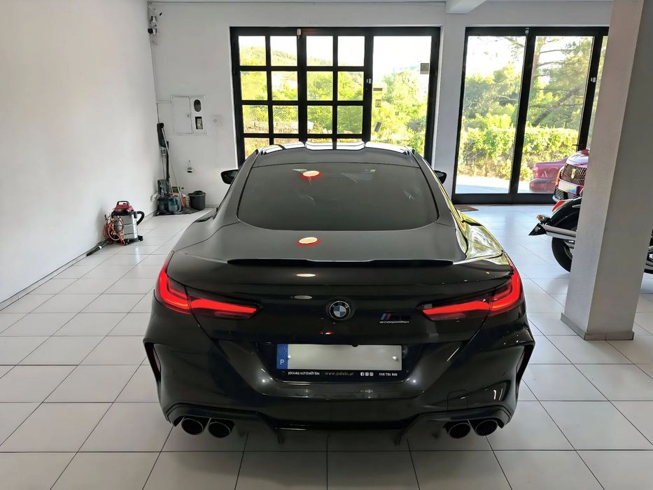 BMW M8