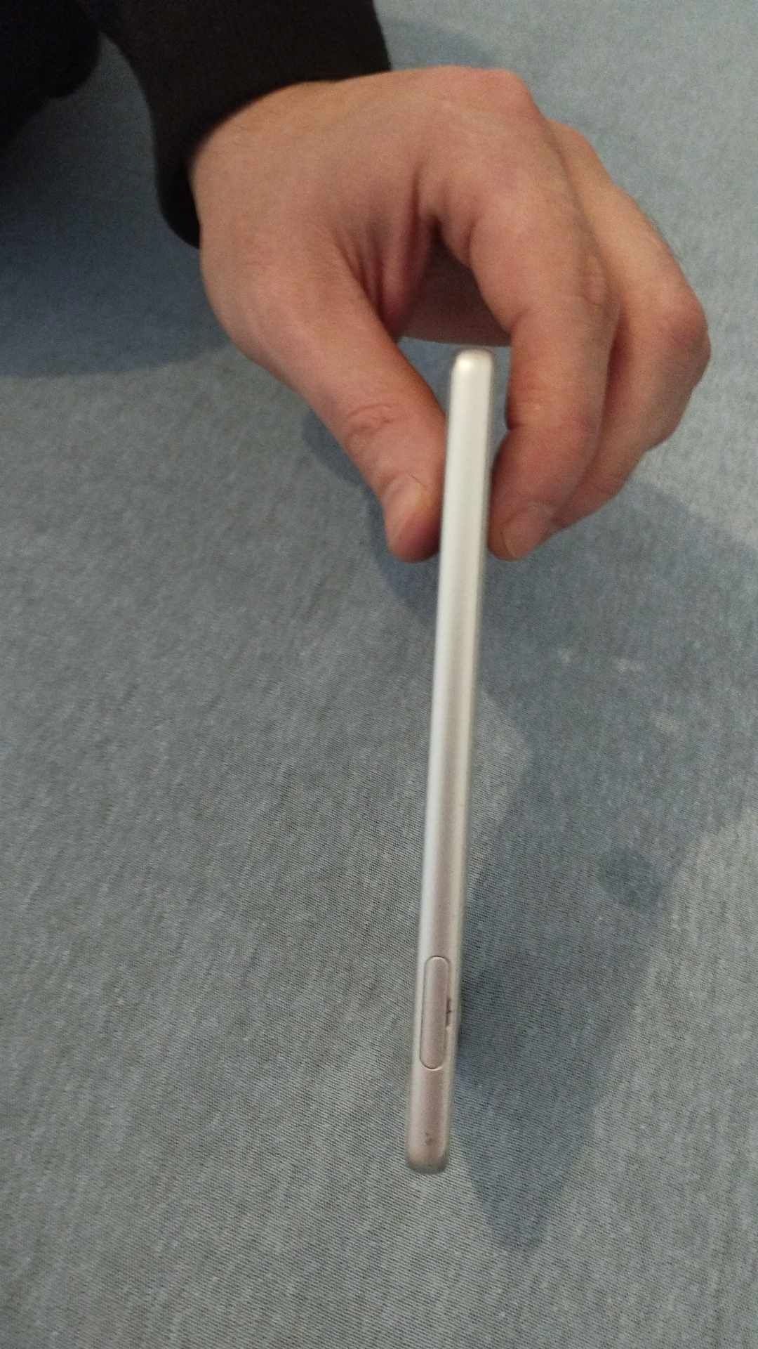 Sprzedam telefon marki sony xiperia