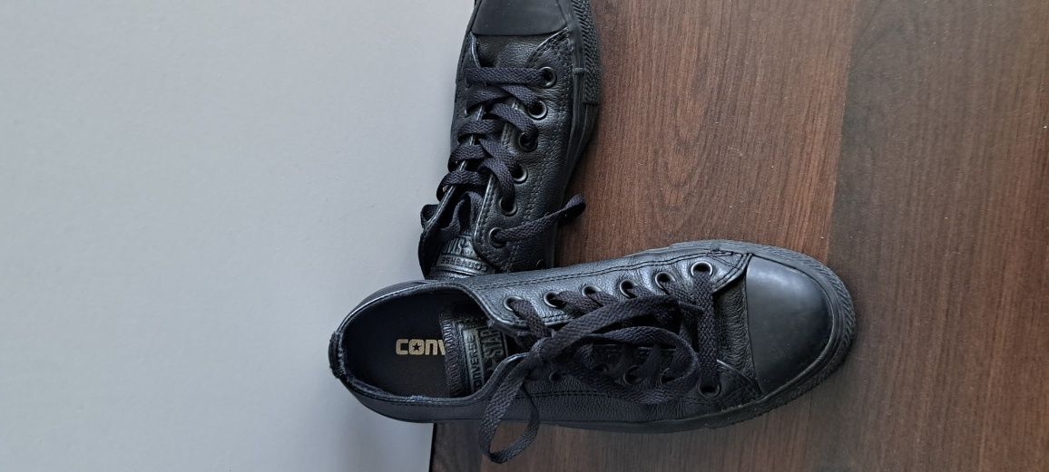 Converse skórzane