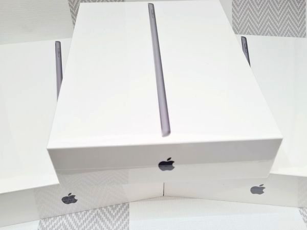 Планшет ipad Apple 8/32GB/2020г.НОВЫЙ.ЗАПЕЧАТАННЫЙ.