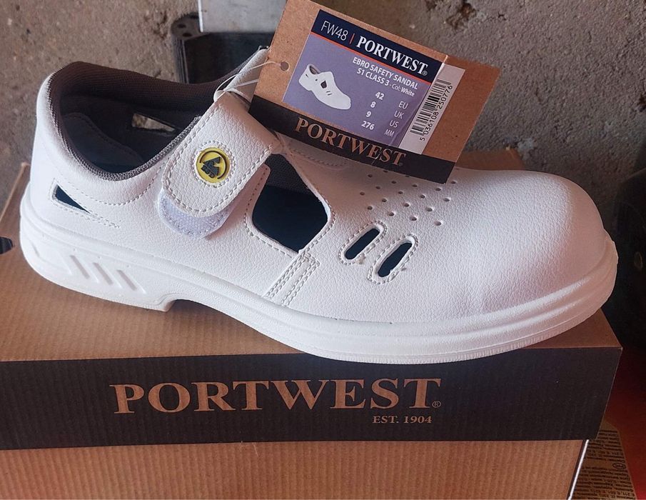 Продам Сандалі професійні