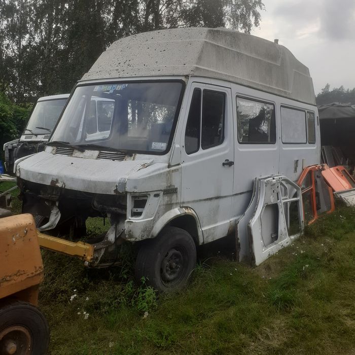 Mercedes 207 kaczka camper