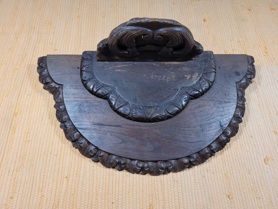 Peanha / Mísula em madeira 45 x 23,5 x 14