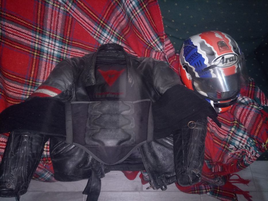 Equipamento de motociclismo