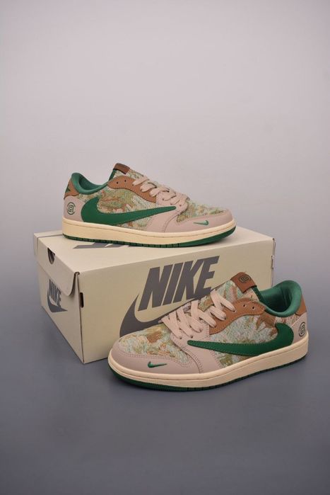 Travis scott x Fragment x Air Jordan 1 Low 39