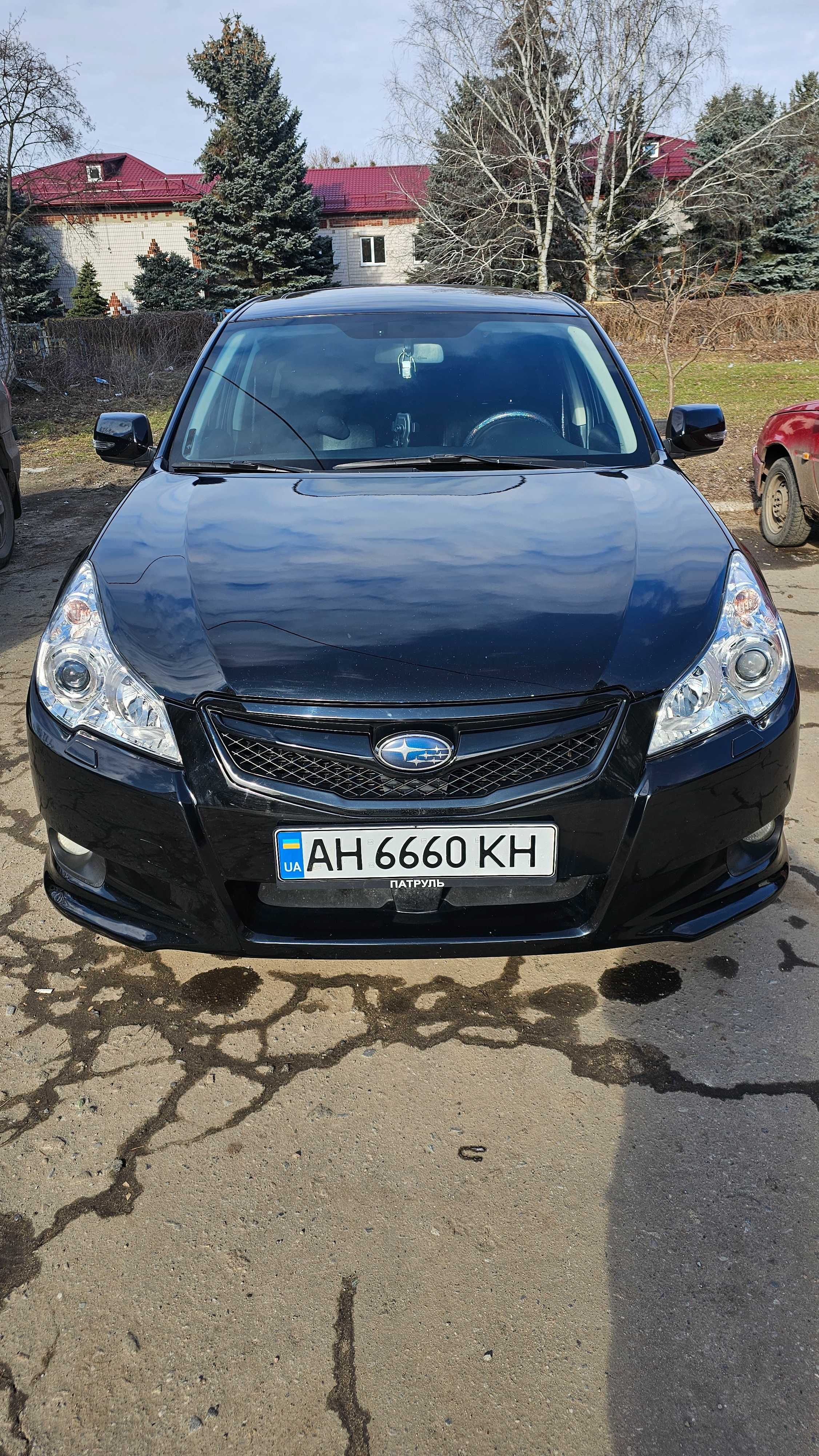 Продаю власне авто Subaru Legacy 2011 2.0