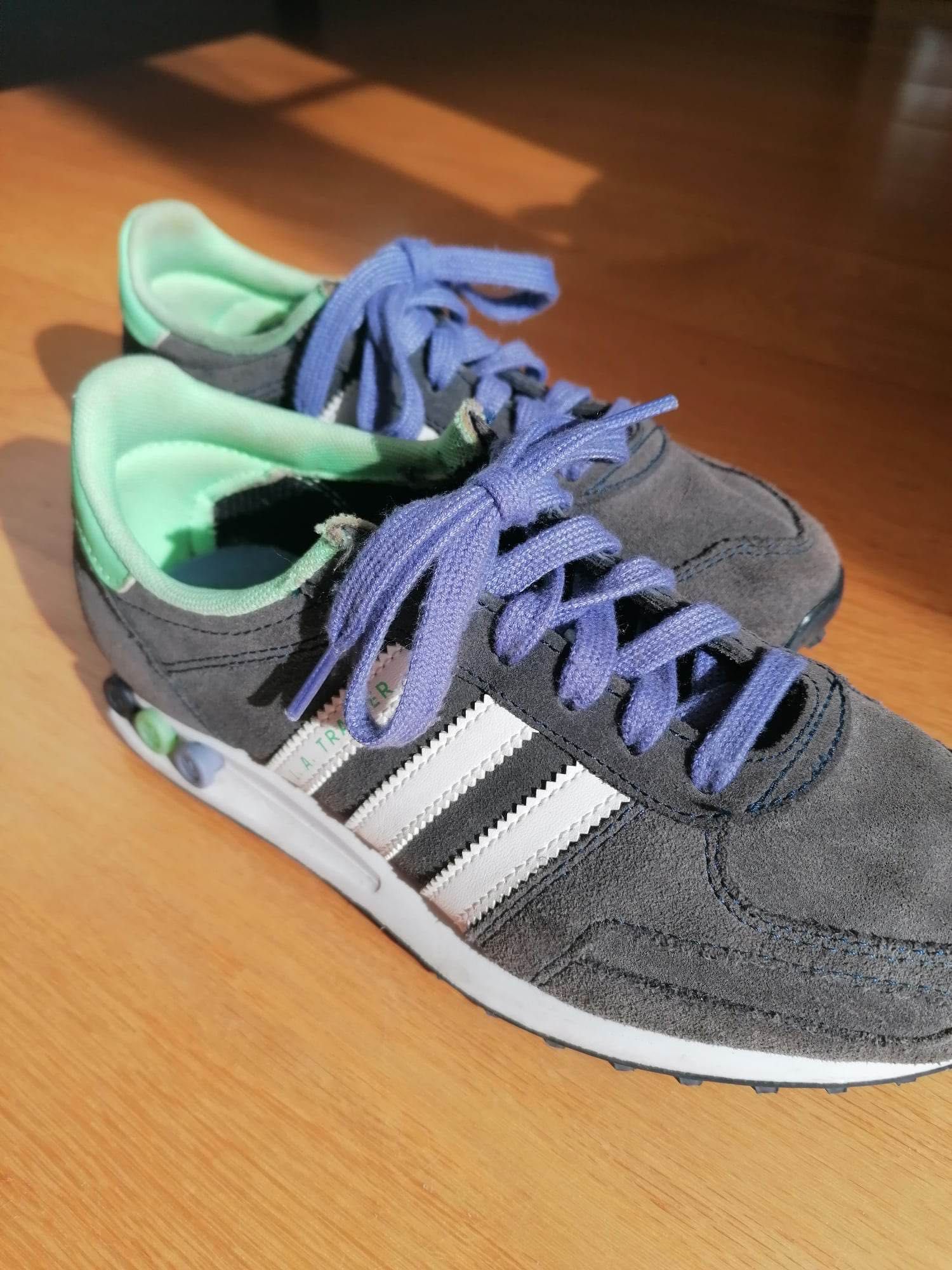 Ténis Adidas LA Trainer Women Edição Limitada