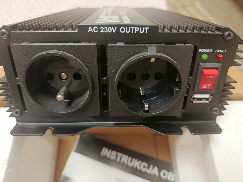 Інвертор* Перетворювач напруги 12в  220в