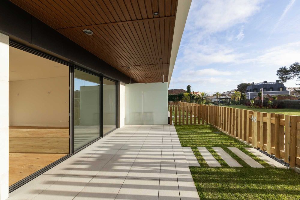 Apartamento Premium Novo com Jardim Privado | Costa de Cascais