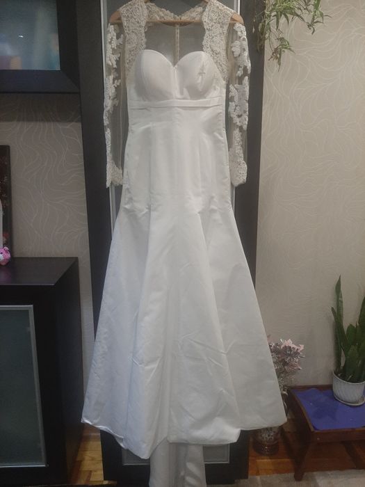 Свадебне плаття рибка + фата