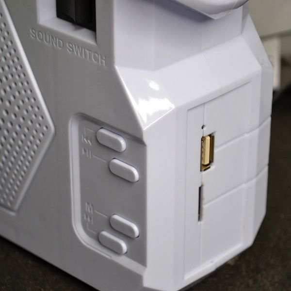 Система автономного освещения с солнечной панелью LightoMoi LM-209