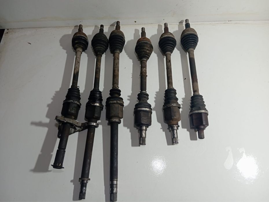 Renault Scenic 2 Megane 2 піввісь