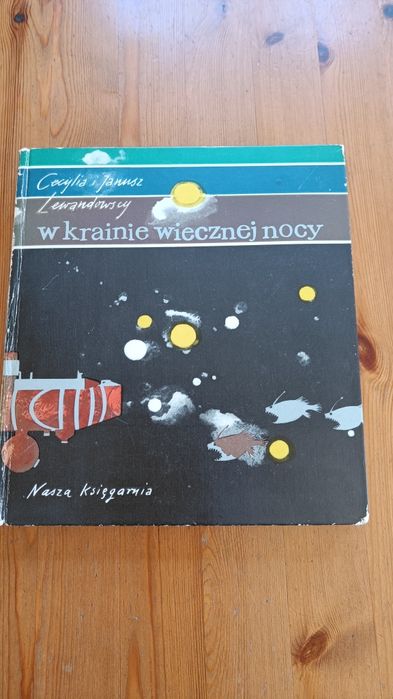 Książka W krainie wiecznej nocy