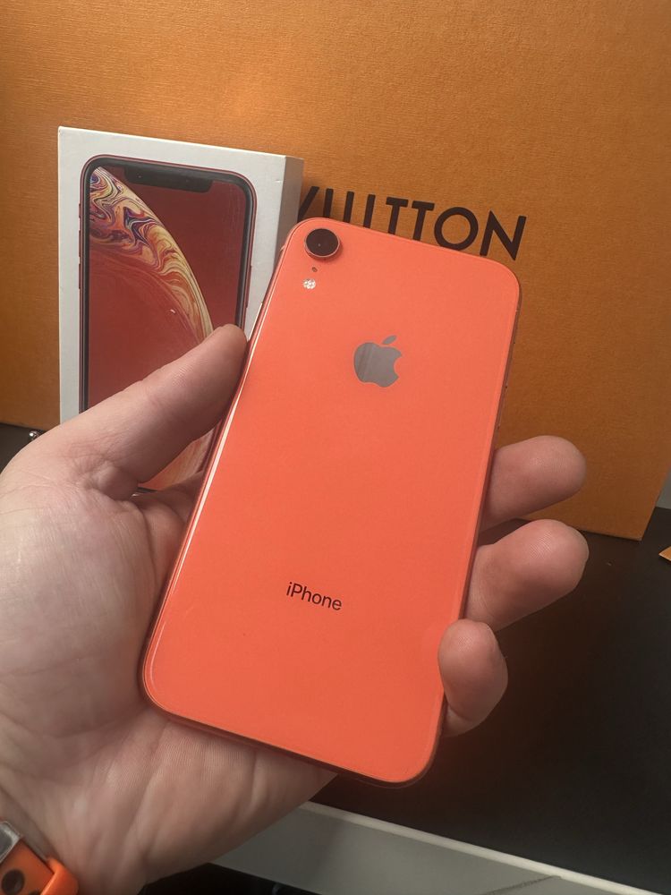 iPhone XR 64 Gb мобільний телефон