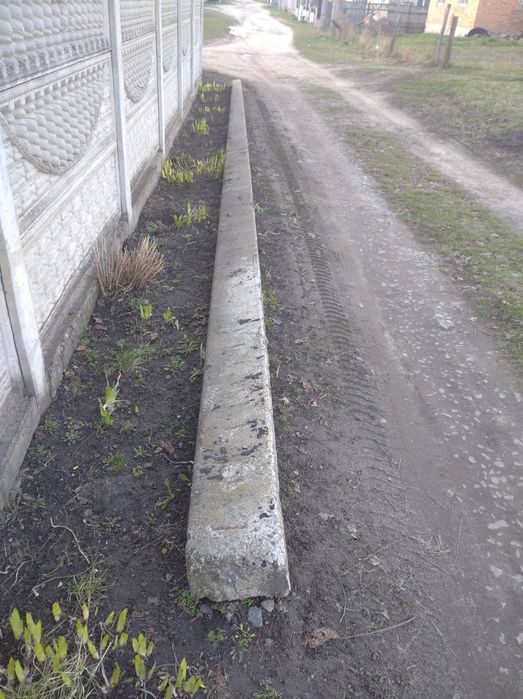 Стовп телеграфний