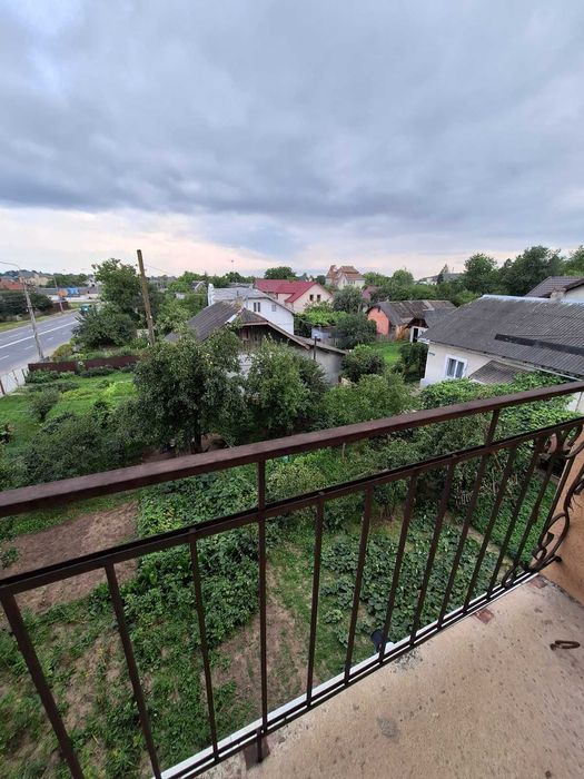 1 к квартиру ,н/б здана  Коновальця-Опришів Гаряча ціна -640 -1 м