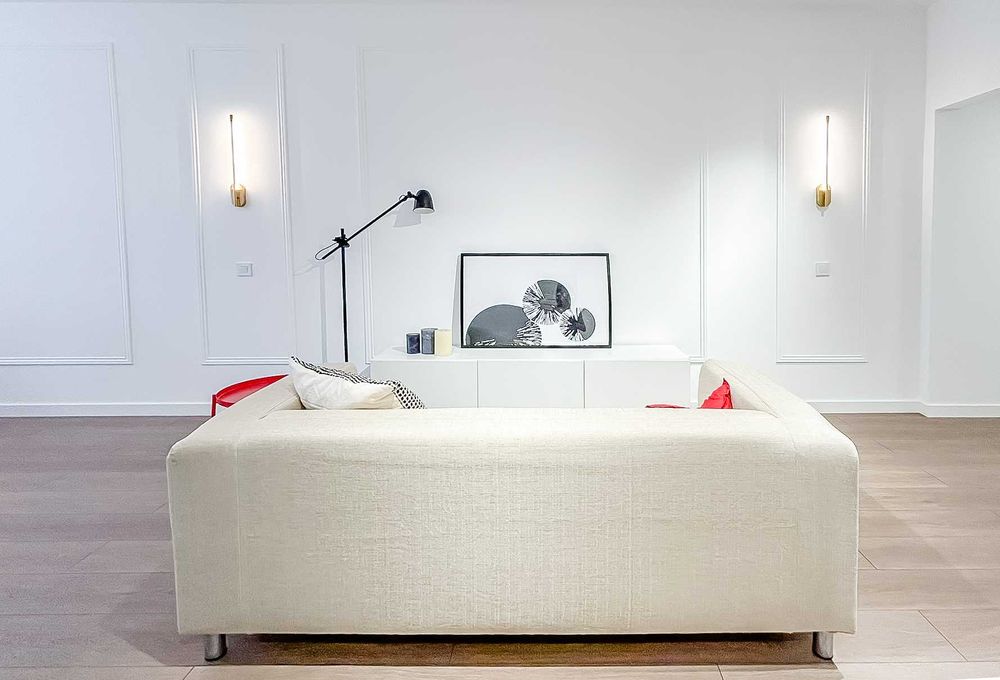 Apartamento T2 R.L. Cordeiro 116, perto do Marquês de Pombal mobiliado