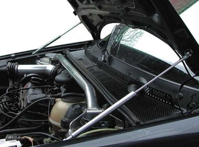 Siłowniki maski chrom VW GOLF 2 II JETTA lift