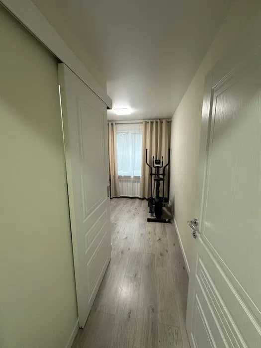 Двокімнатна квартира за адресою Олега Мудрака, 41.