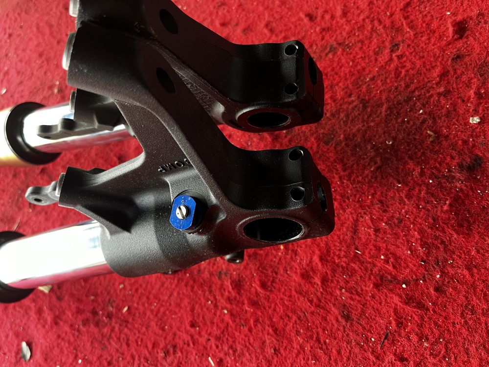 Suspençao Suzuki Gsxr 600/750 k6 k7