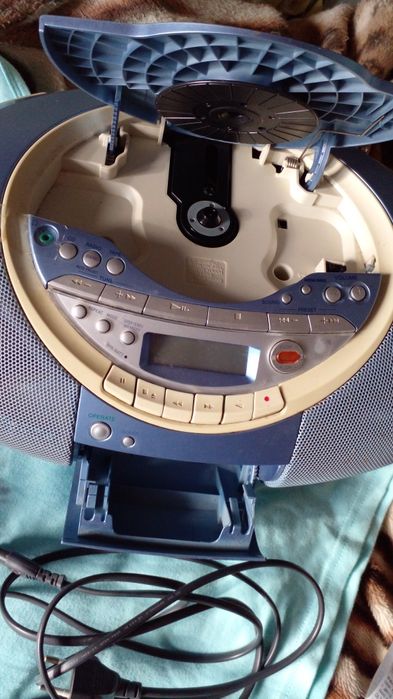 магнитола кассетный магнитофон Sony CFD-S35CP