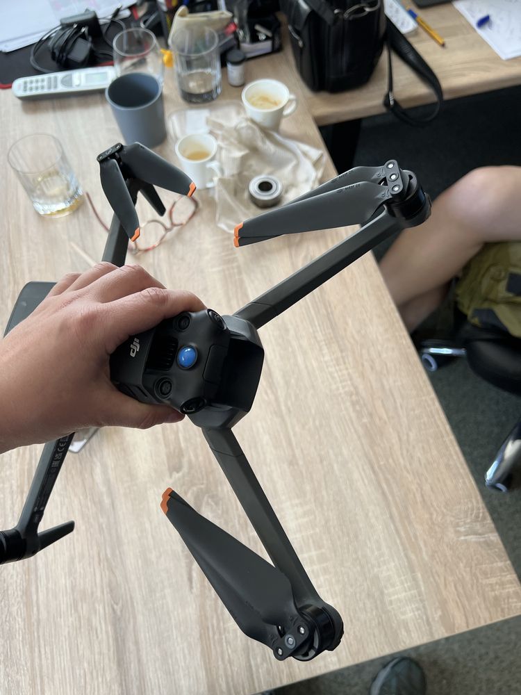 Dji mavic 3t.  Мавік 3т