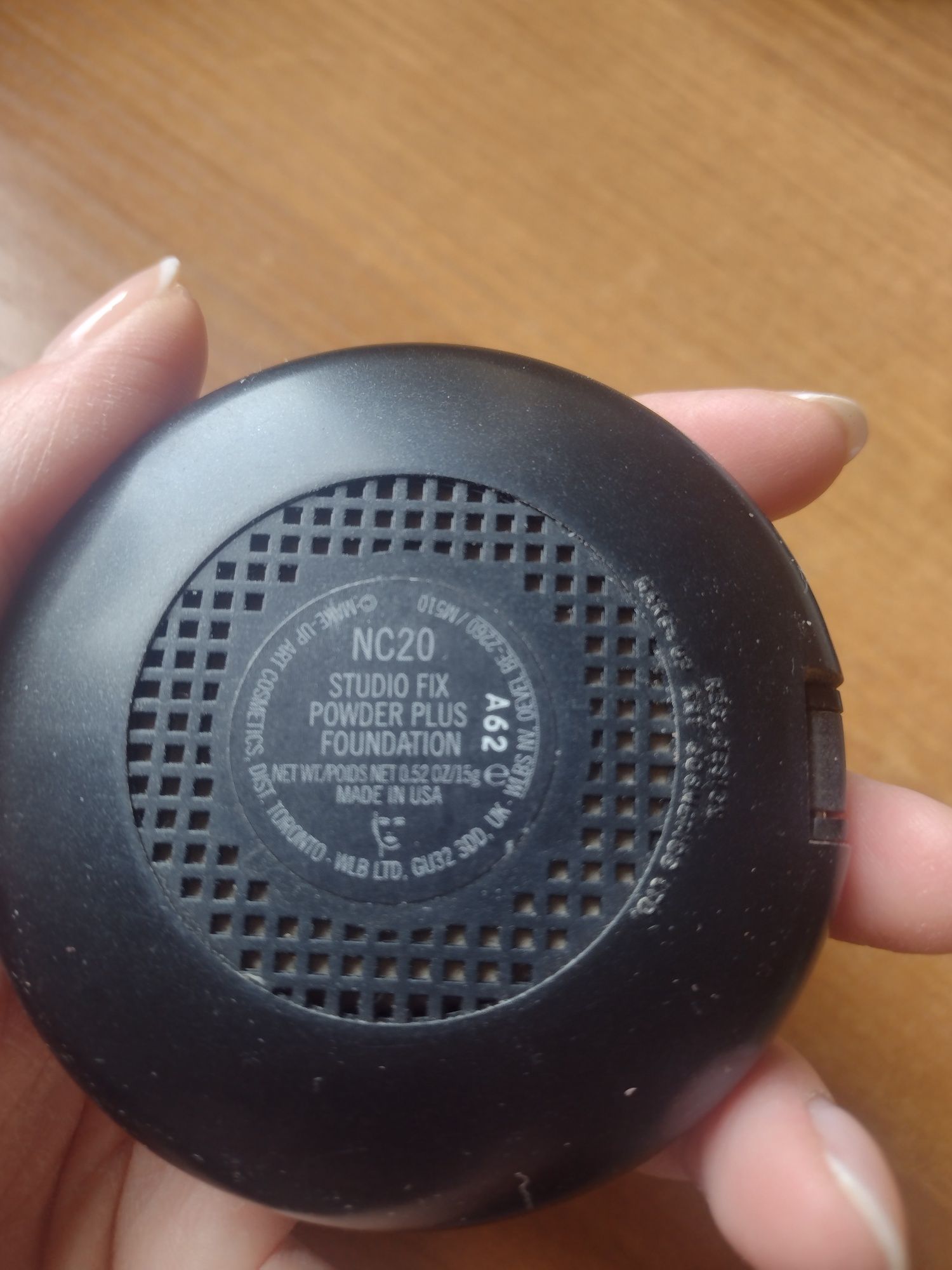 Mac podkład Studio Fix Powder Plus Foundation