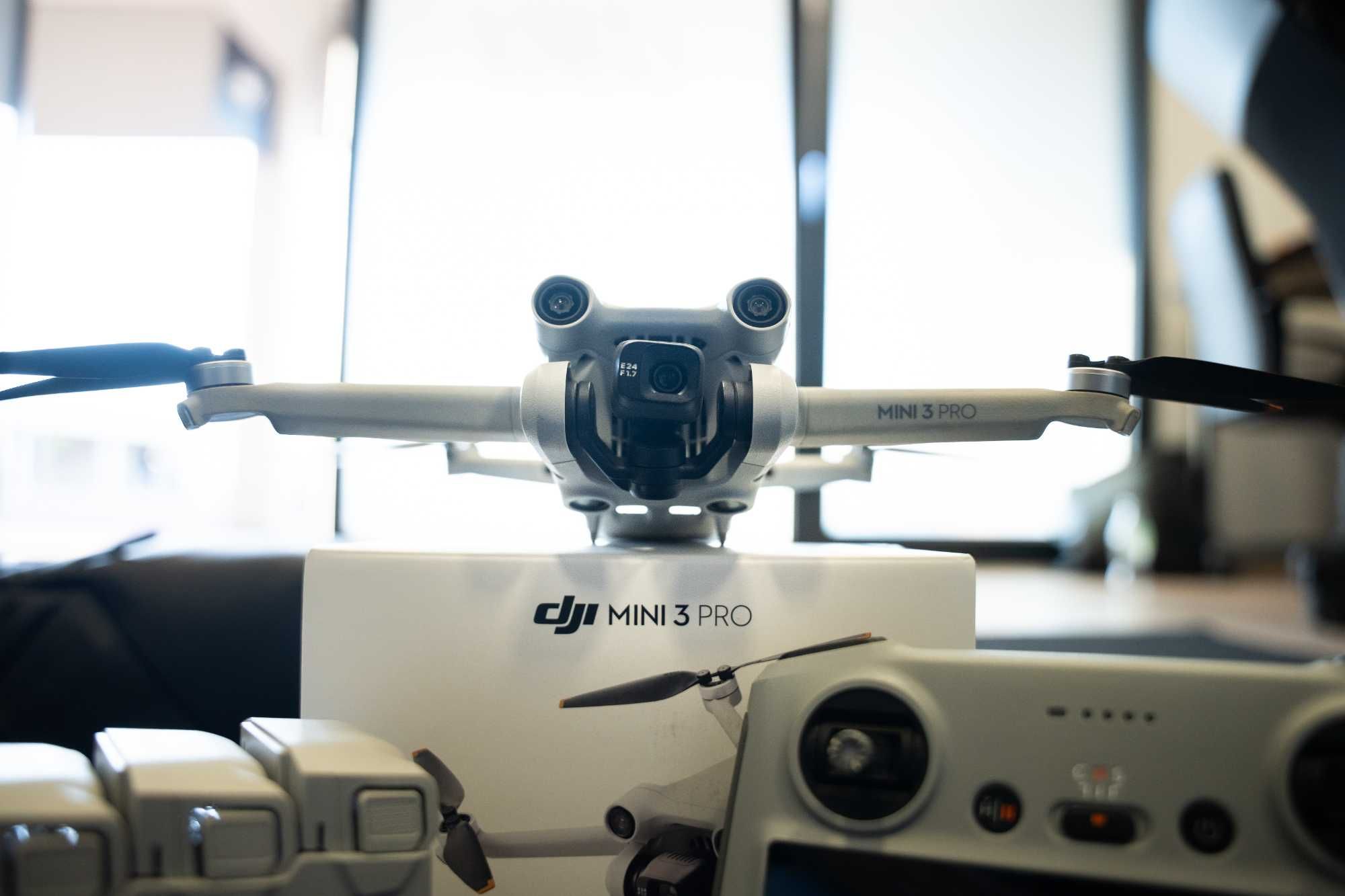 DJI Mavic Mini 3 Pro Combo - SEMI NOVO c/ Seguro, Mala e Acessórios