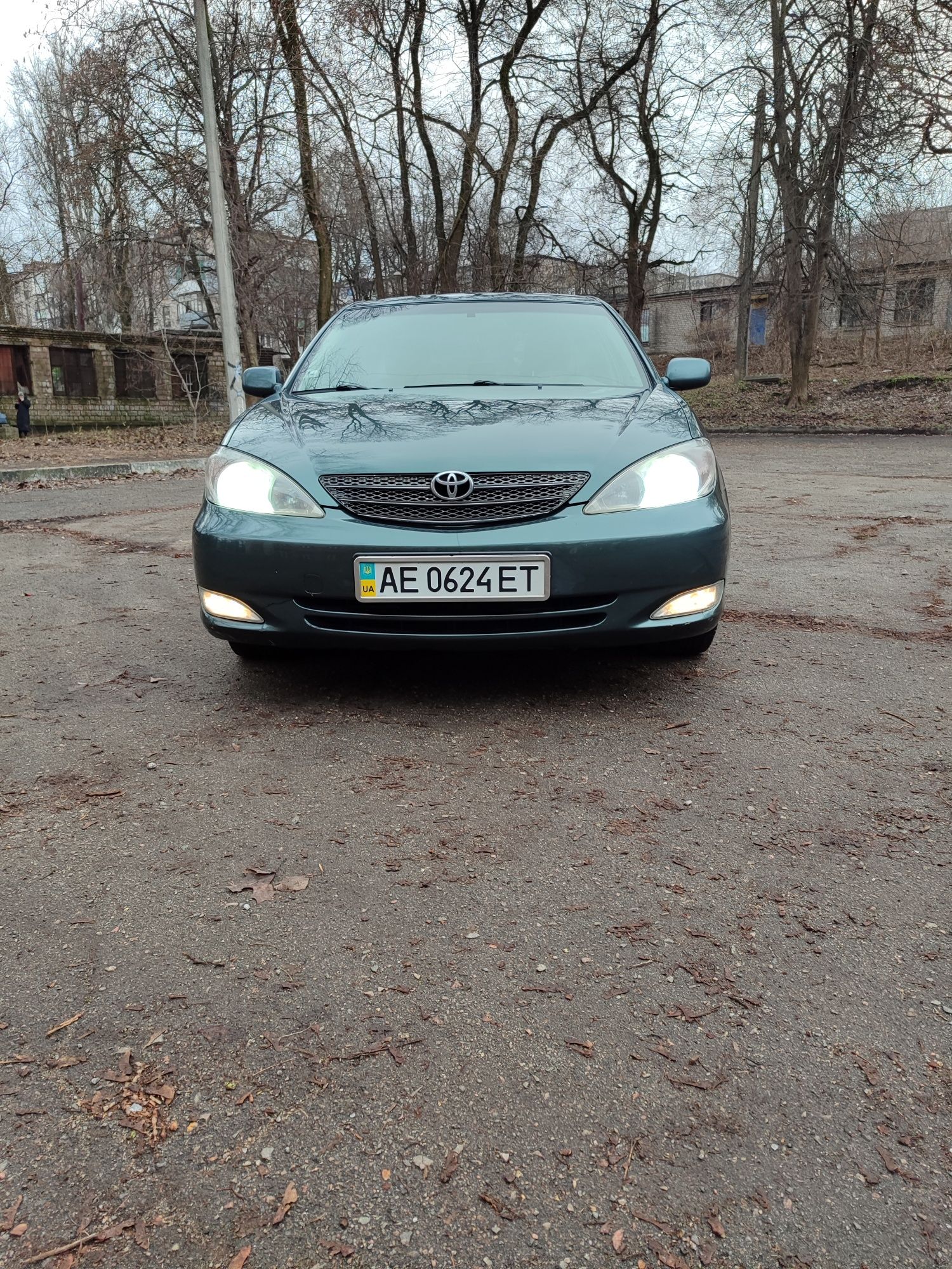 Тойота камрі 3.0 автомат