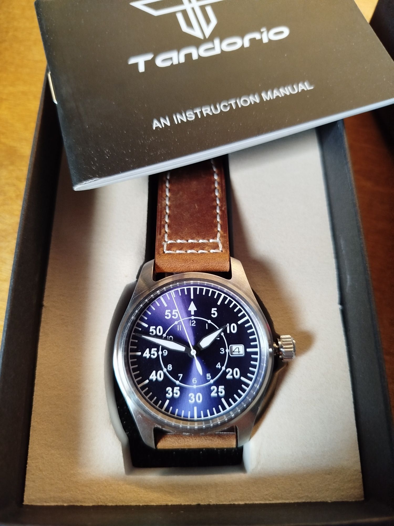 Pilot Tandorio NH35a sapphire 39mm 200m