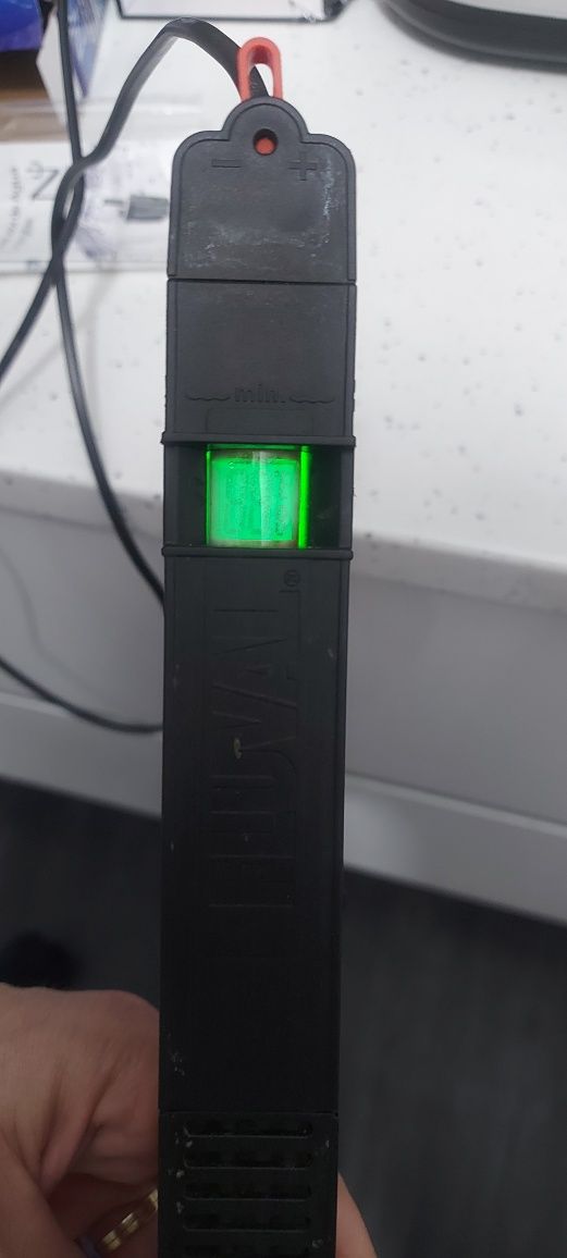 Termostato com termómetro digital com coresmarca Fluval Serie E