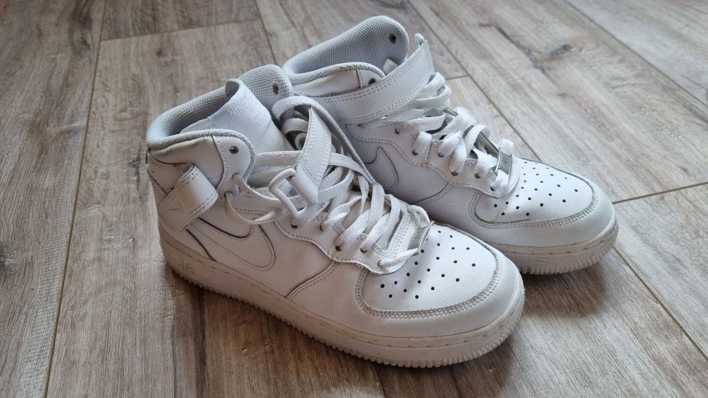 Кросівки Nike air 37.5р