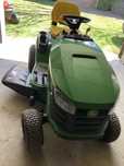 Kosiarka Traktorek John Deere s110