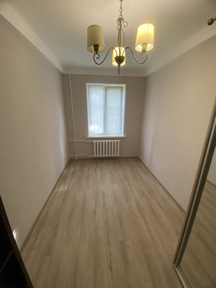 Продам 2-ком квартиру, Черчилля, Червоноткацька, Чернігівська