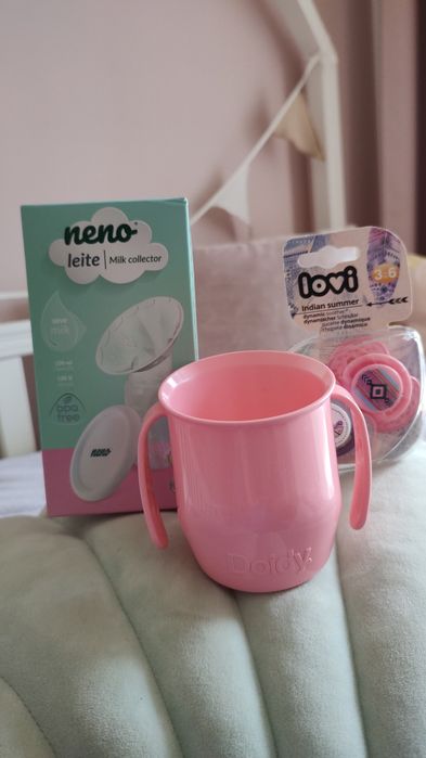 Kolektor pokarmu, smoczek , diody cup