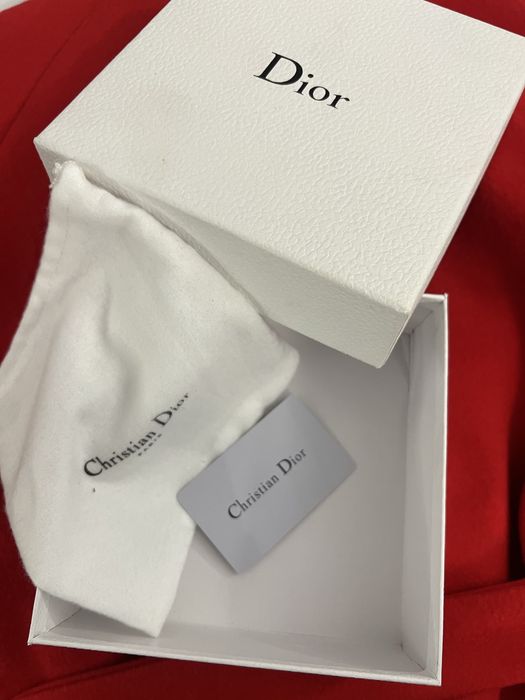 Коробка Dior + напильник