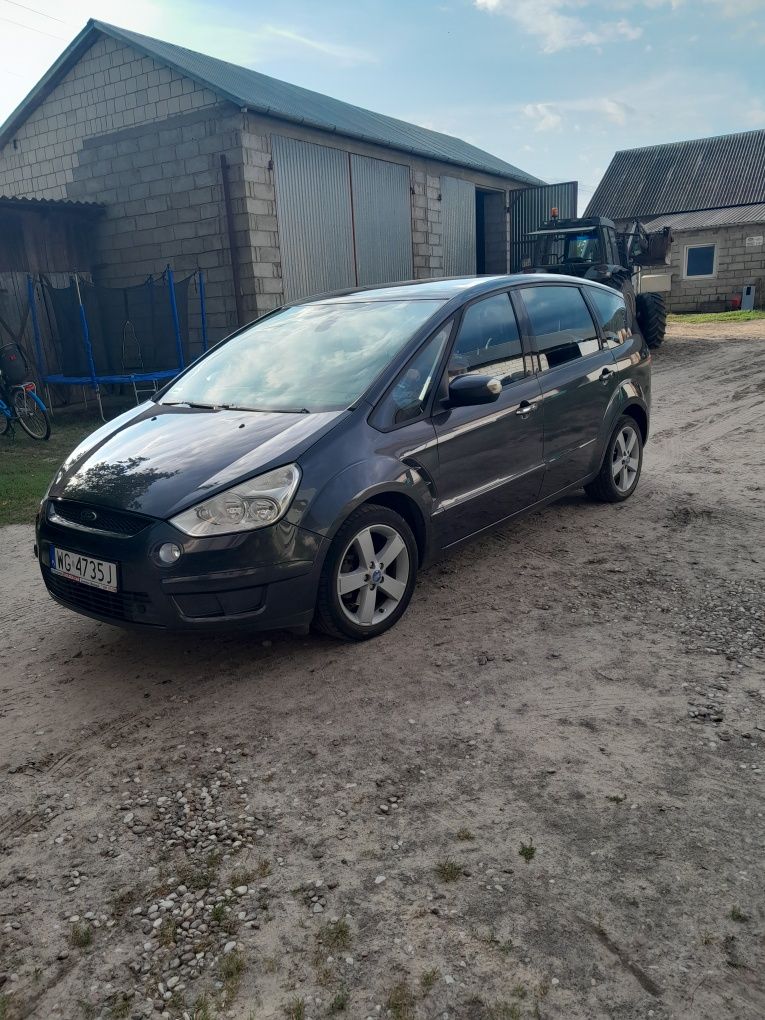 Ford S-max  7 - osobowy