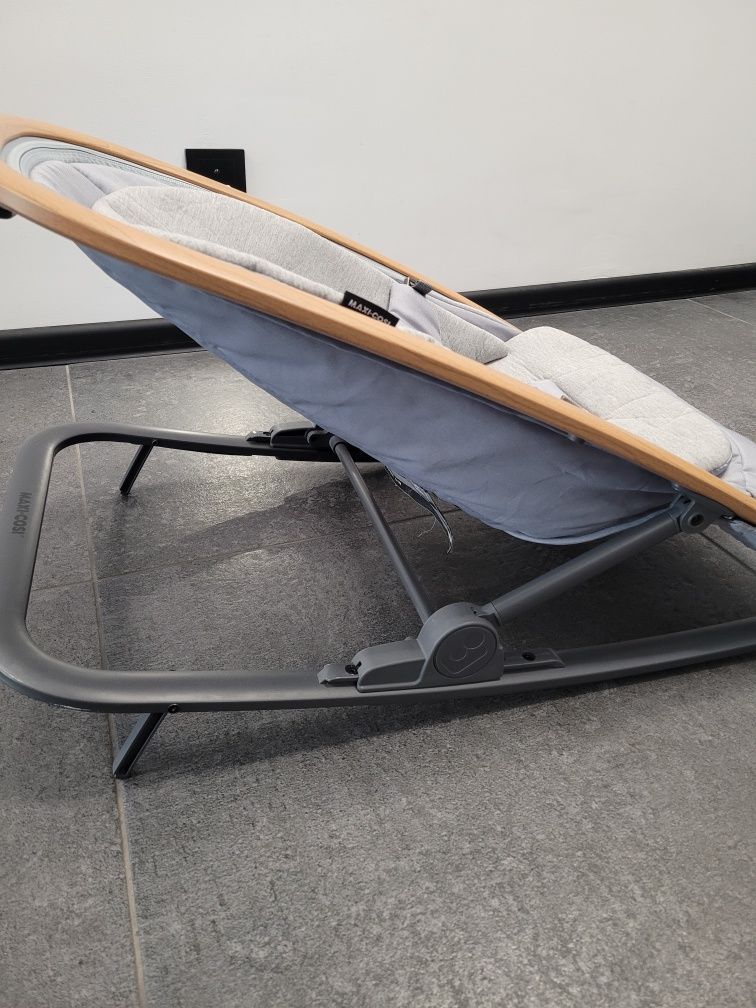 MAXI COSI HOME KORI lezaczek bujaczek  2w1