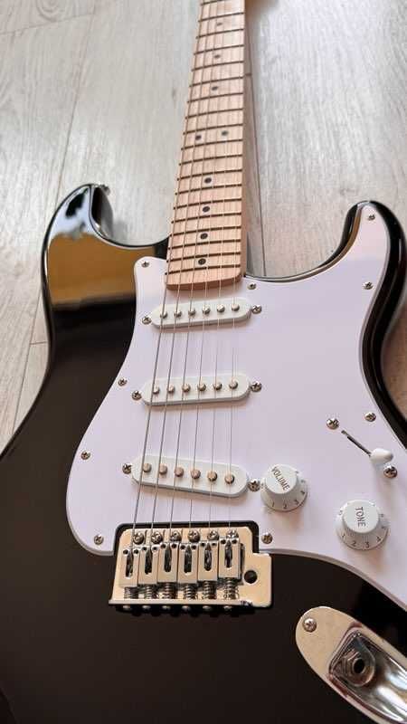 SPRZEDAM  Boss GT-1 Multiefekt gitarowy +Gitara Fender Squier