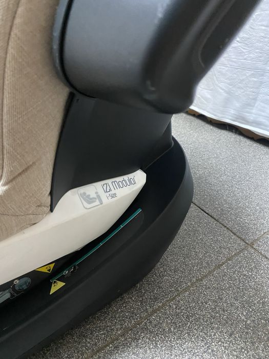 Cadeira auto IZI MODULAR I size