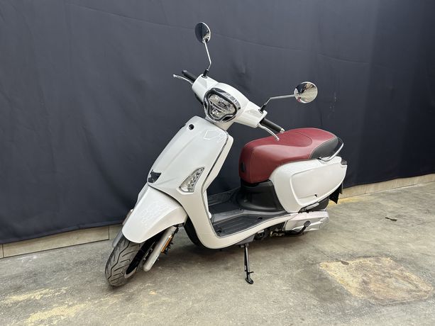 Kymco Like 125 ala VESPA  /  możliwy Transport